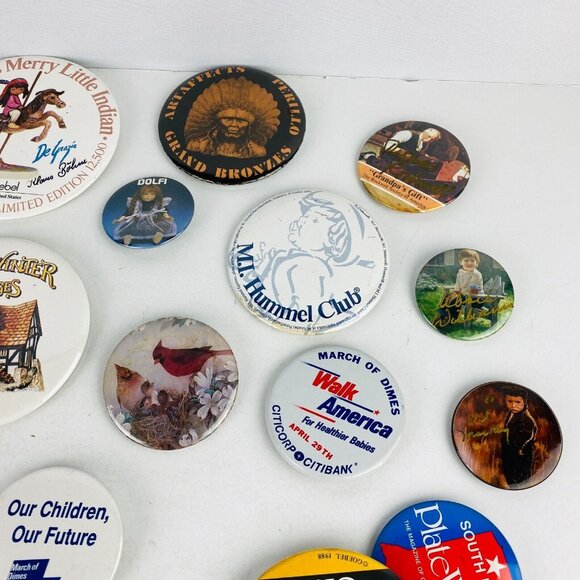 Collectible Artists Round Pins Pinbacks From Event Shows Some Signed Lot - Picture 6 of 16